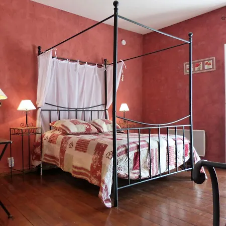 Bed and breakfast Mas Des Bougainvillees Sernhac