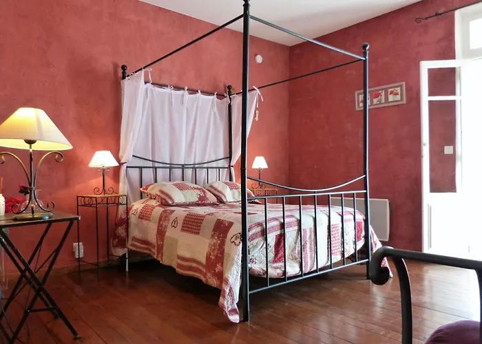 Bed and breakfast Mas Des Bougainvillees Sernhac