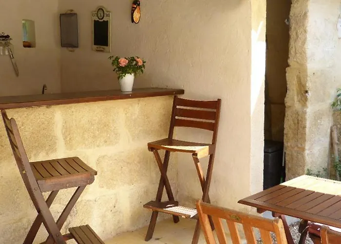 Bed and breakfast Mas Des Bougainvillees 3*
